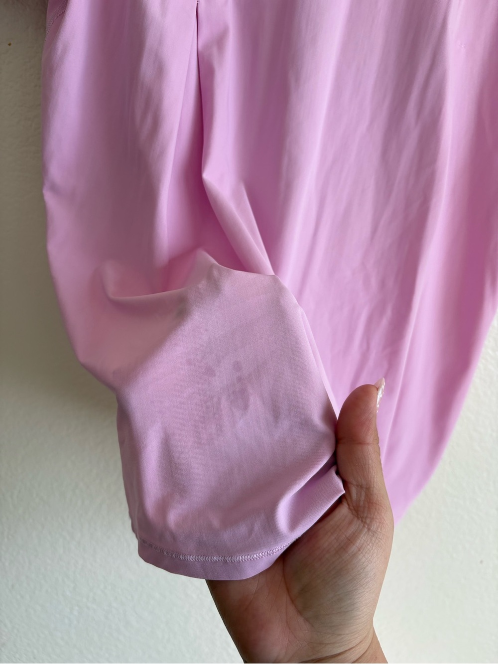 lululemon athletica Light Lilac Short Sleeve Mesh Panel Tee - Picture 3 of 5